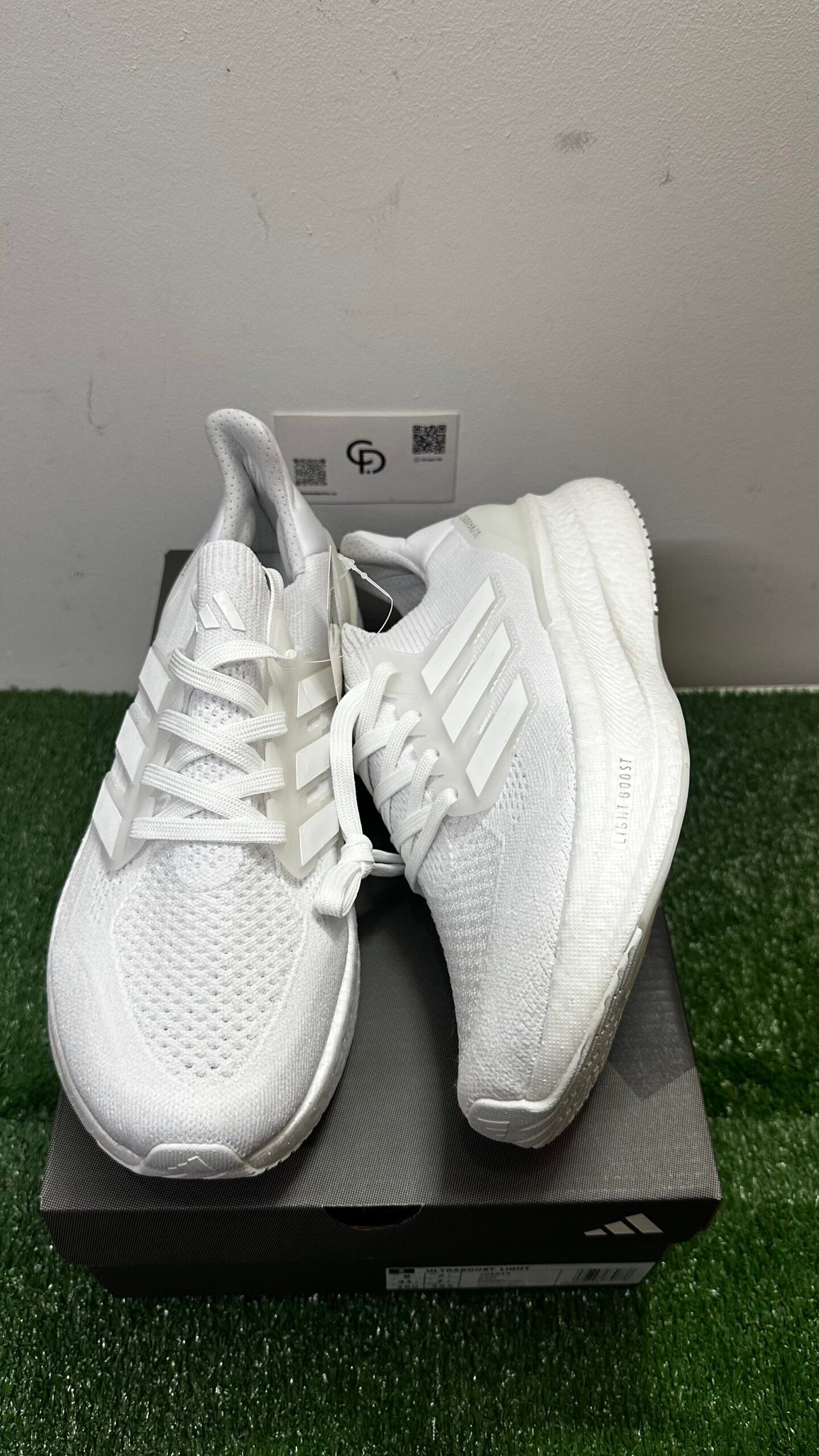 Adidas Ultraboost 5 Light - Imagen 2
