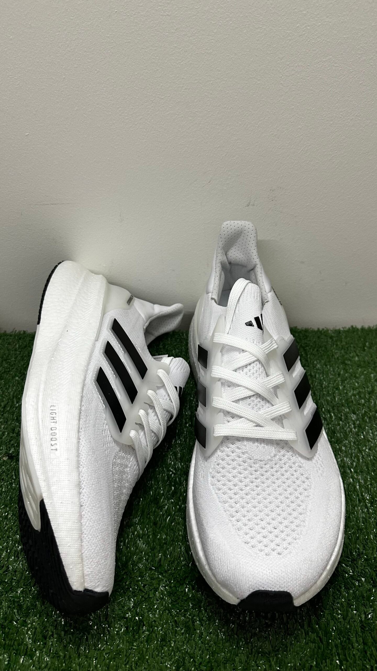 Adidas Ultraboost 5 Light - Imagen 2