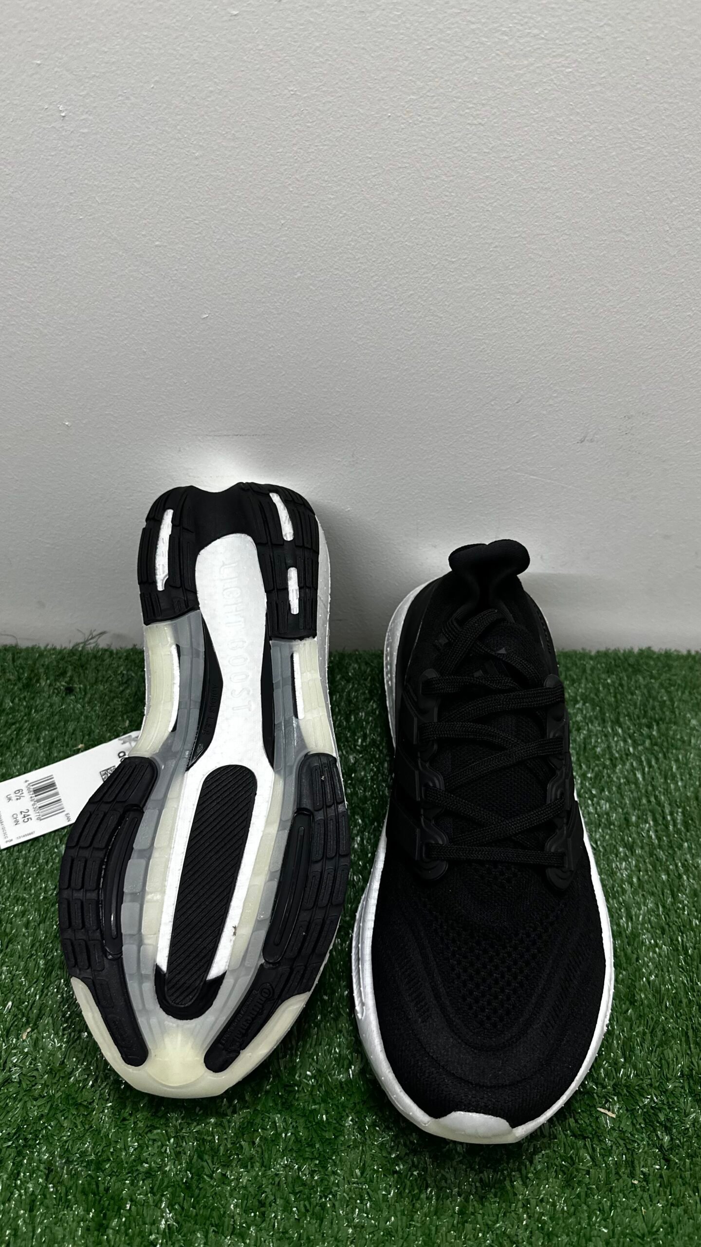 ADIDAS ULTRABOOST 23 - Imagen 4