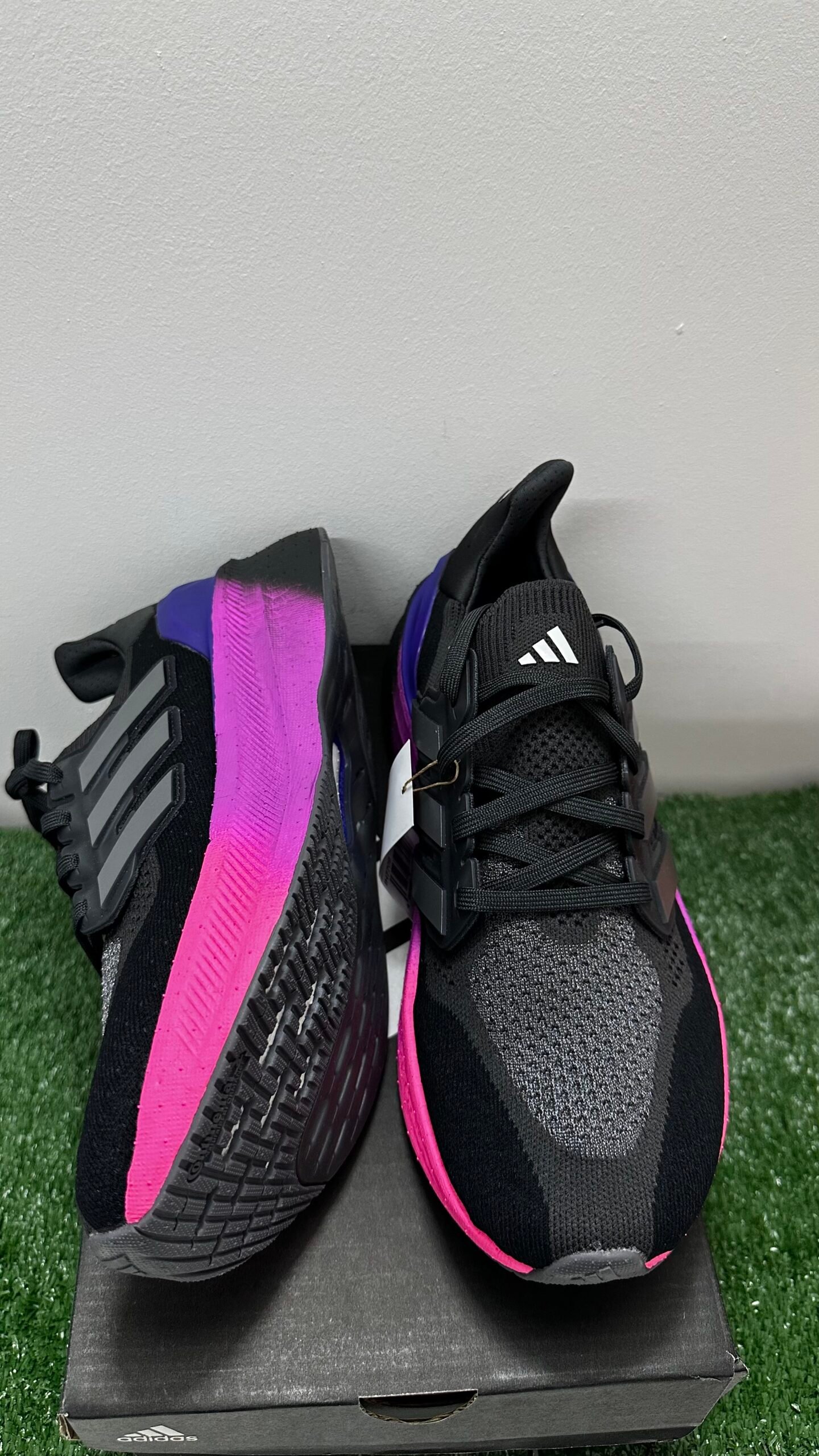 Adidas Ultraboost 5 Light - Imagen 2