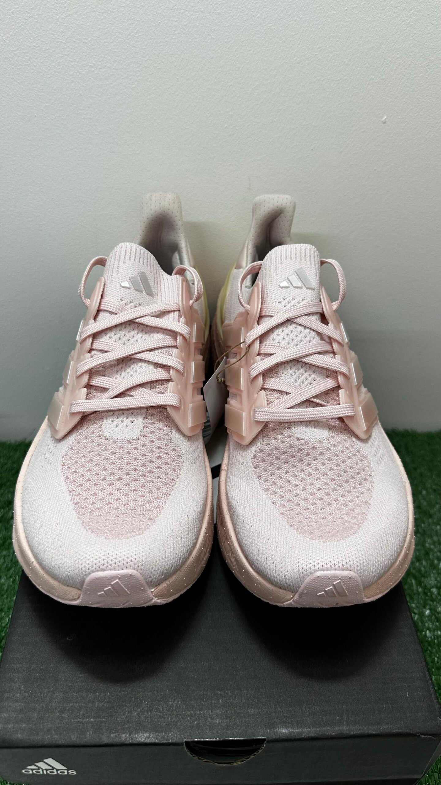 Adidas Ultraboost 5 Light - Imagen 4