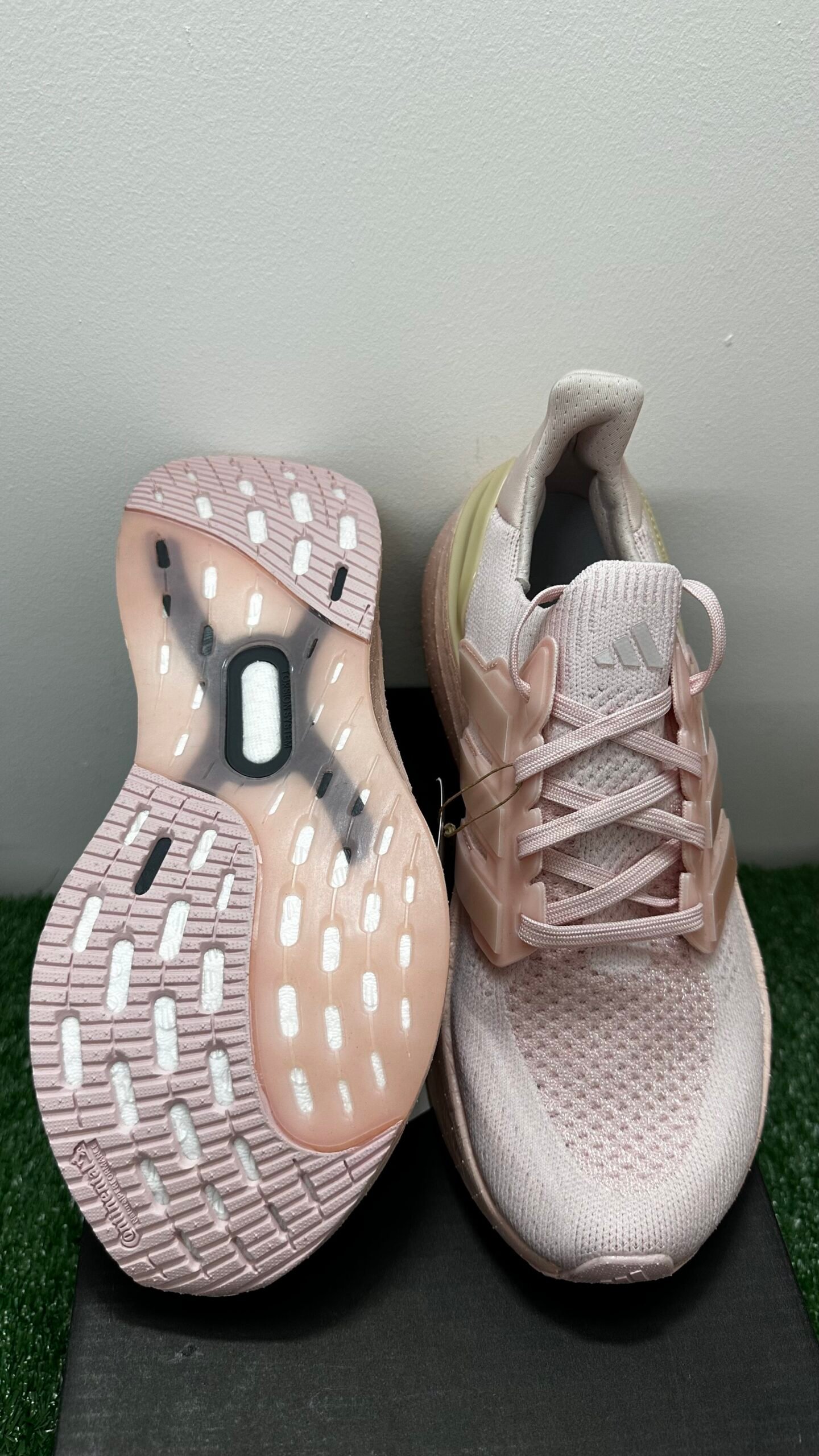 Adidas Ultraboost 5 Light - Imagen 5