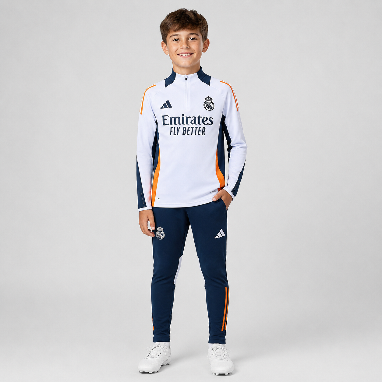 Conjunto Pantalón + Buzo Kids REAL MADRID - Imagen 4