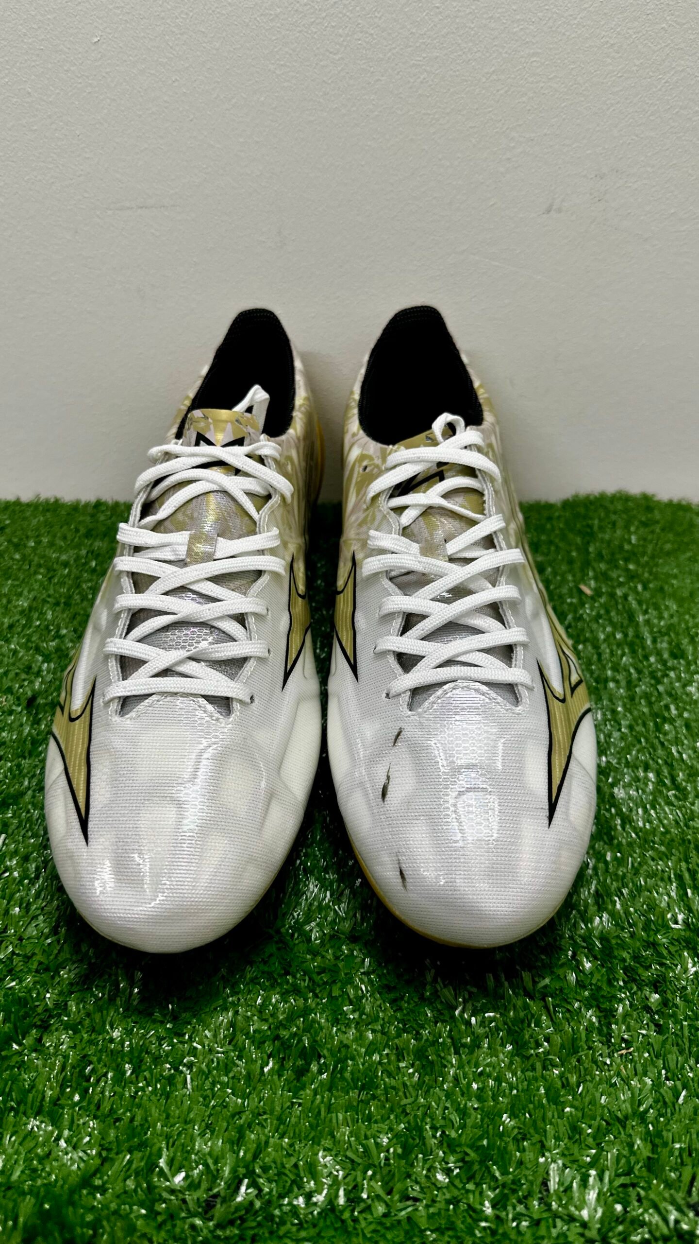 Mizuno Alpha FG - Imagen 4