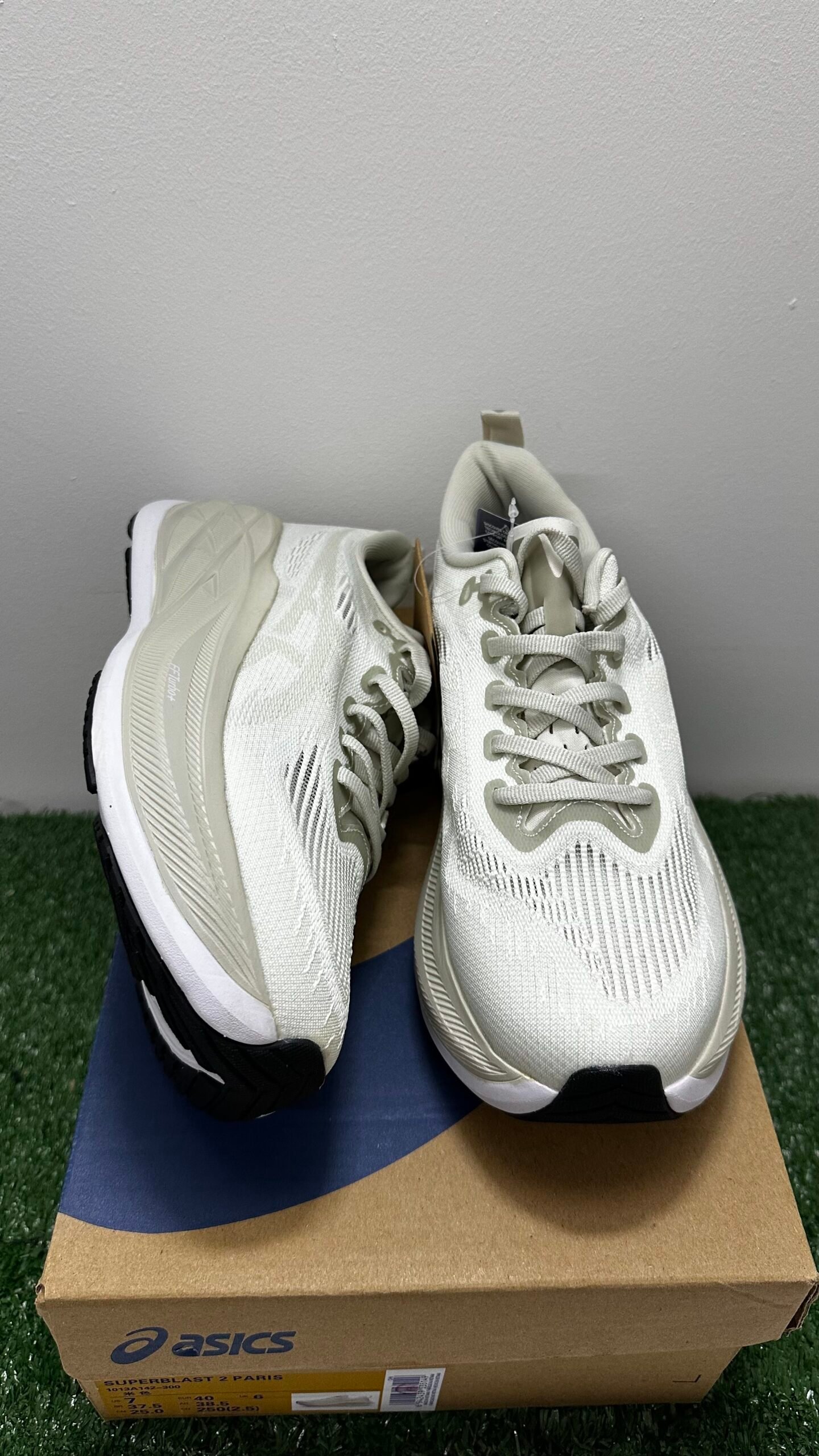 ASICS SUPERBLAST 2 BEIGE - Imagen 2