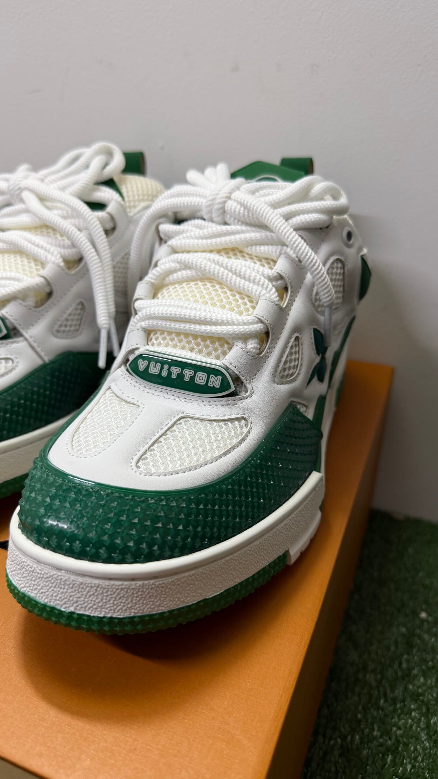 ZAPATILLA LOUIS VUITTON – SNEAKERS PREMIUM - Imagen 4